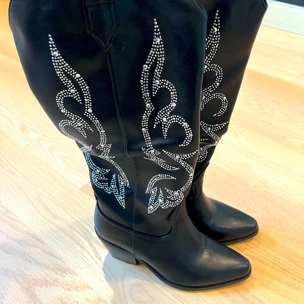Women’s Cowgirl Boots